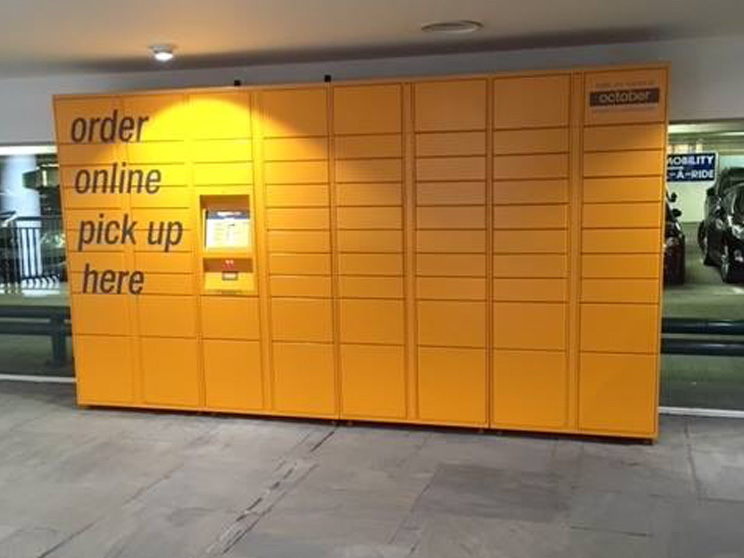 Amazon Hub Locker - Chorizo | at TD Canada Trust, 10998 Chinguacousy Rd, Brampton, ON L7A 0P1, Canada | Phone: (877) 346-6244