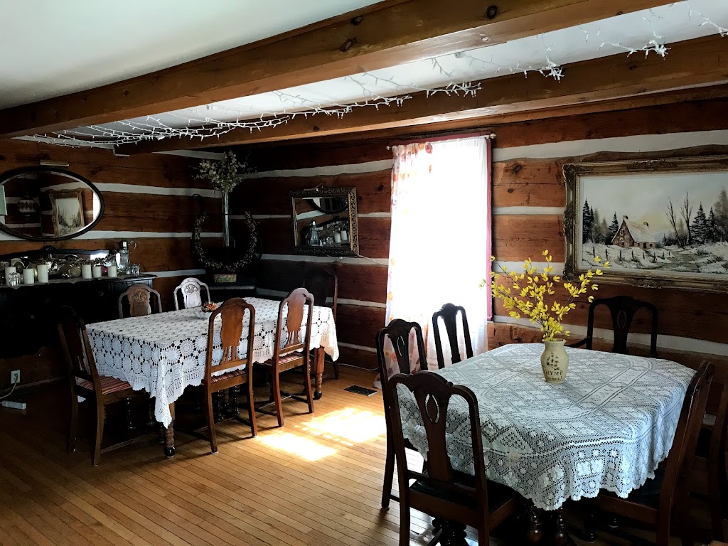 Northfork Barn Rentals/ Home Stays | 252 ancien, Chemin de Nichabau, Chapeau, QC J0X 1M0, Canada | Phone: (613) 602-5522