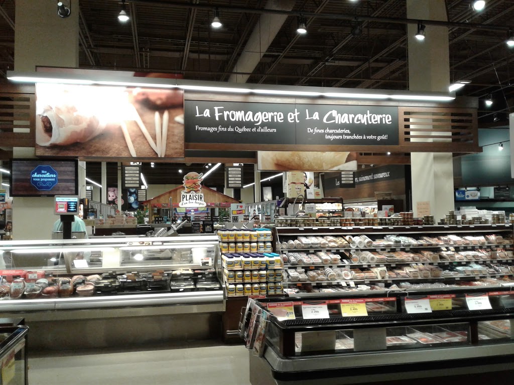 IGA extra Marché du Faubourg Ste-Julie inc. | 2055 Rue Principale, Sainte-Julie, QC J3E 1W1, Canada | Phone: (450) 649-4078