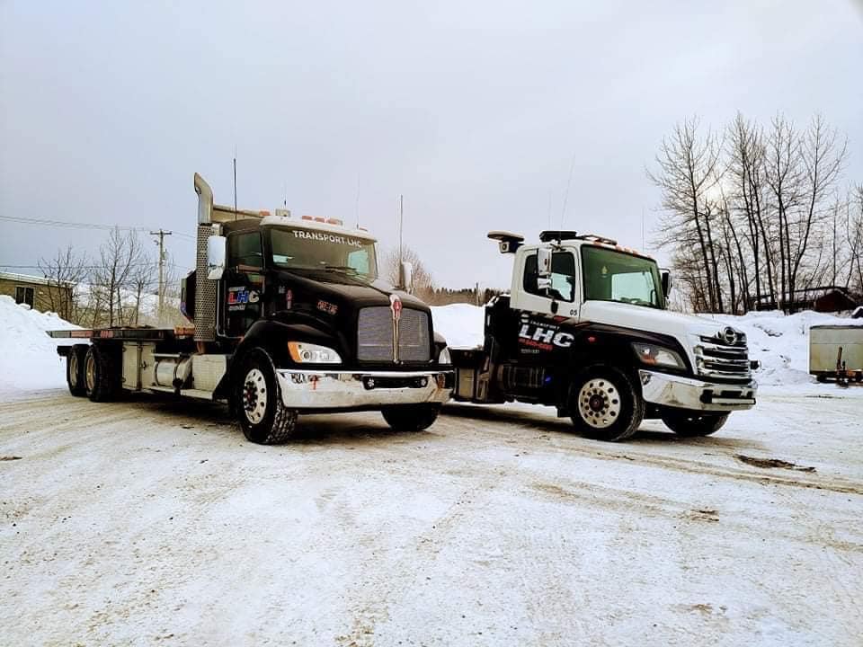 Transport Remorquage LHC | 2823 Chemin St Louis, La Baie, QC G7B 0C5, Canada | Phone: (418) 540-6391