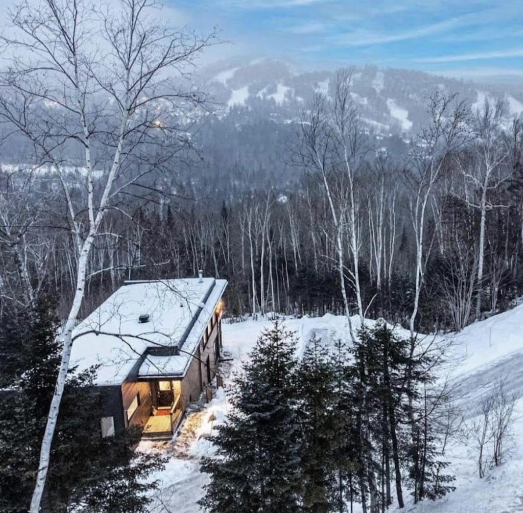 Chalet Le Hors-Piste St-Côme | 70 rue Louis X1V, Saint-Côme, QC J0K 2B0, Canada | Phone: (514) 758-3481