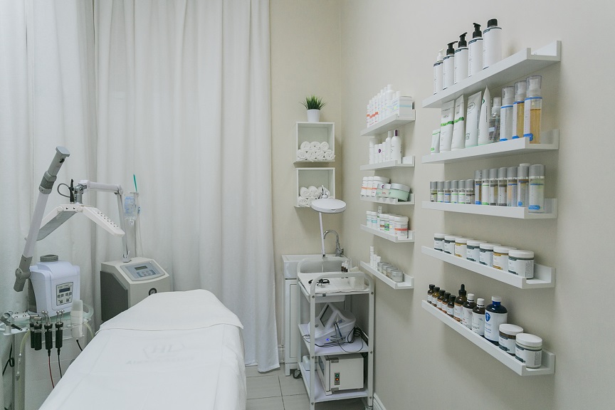 IGBeauty Laser & Skin Clinic | 605 Eglinton Ave E, Toronto, ON M4P 1P8, Canada | Phone: (416) 484-4884