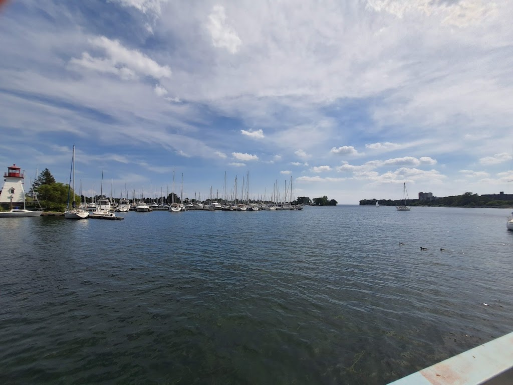 Marina Del Rey Condos | 2261 Lake Shore Blvd W, Etobicoke, ON M8V 3X1, Canada | Phone: (416) 251-9116