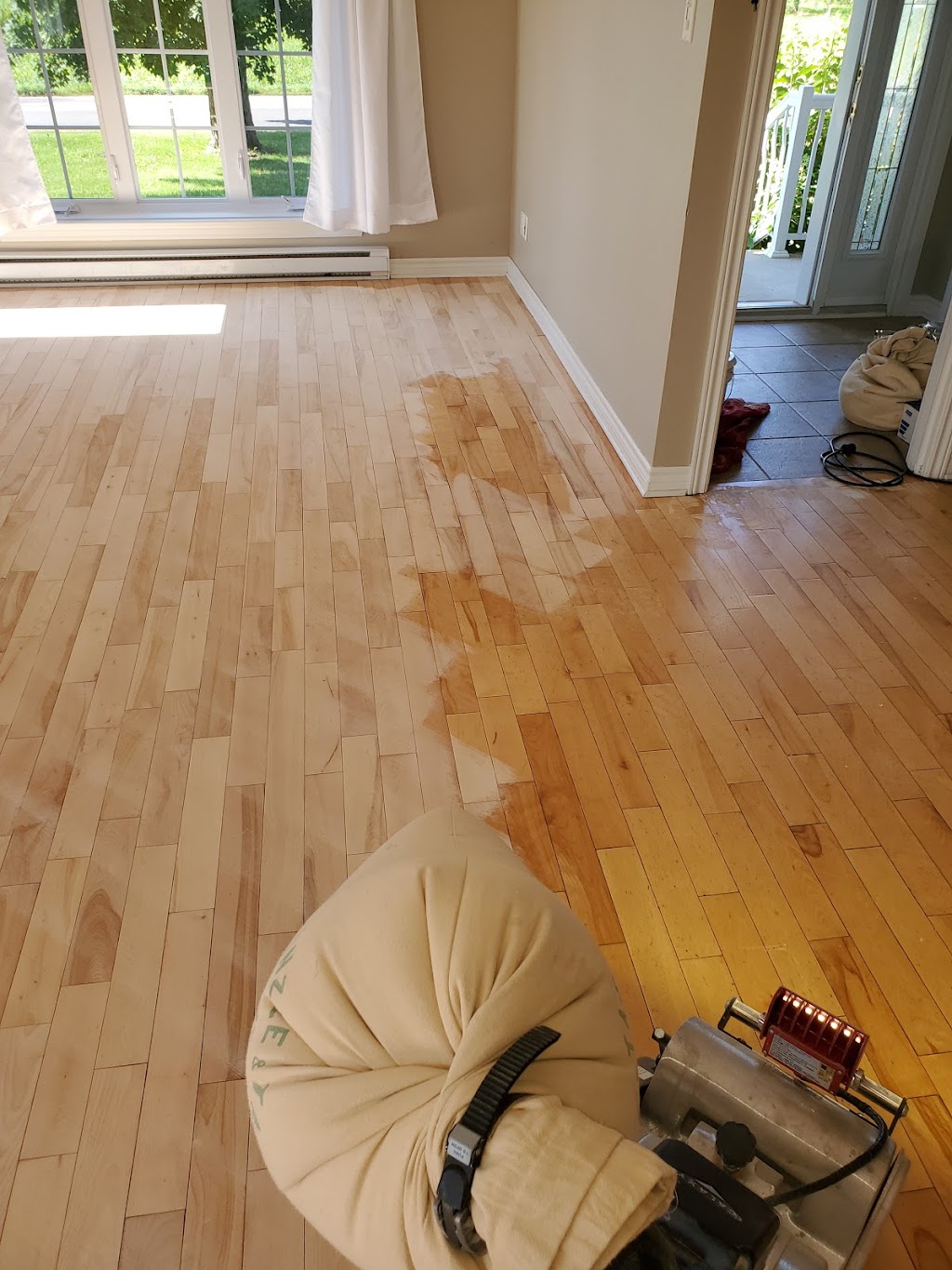 Sablage de plancher - Floor Sanding Roger Gosselin & Associé. | 20 Rue de la Dame Neuve, Lachute, QC J8H 1A1, Canada | Phone: (450) 562-4536