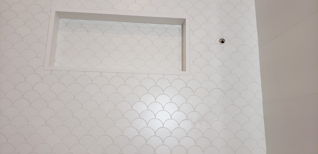 Inside Edge Tiling | 5793 Linyard Rd, Nanaimo, BC V9T 0G6, Canada | Phone: (250) 739-9898