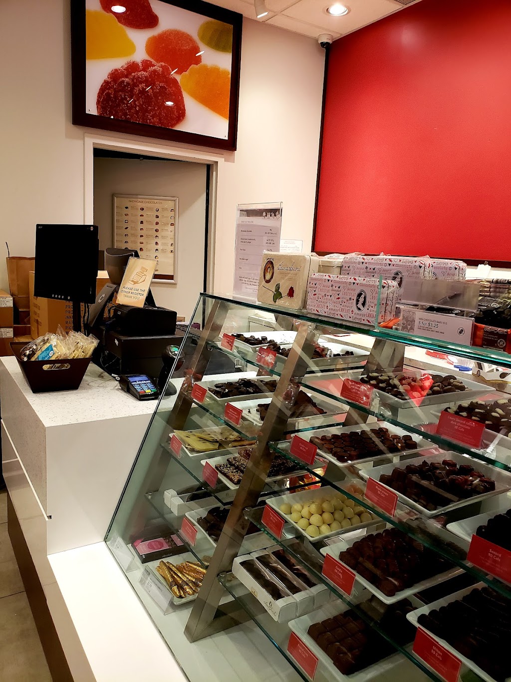 Laura Secord (Billingsbridge S.c.) | 2269 Riverside Dr., Ottawa, ON K1H 8K2, Canada | Phone: (613) 737-5695