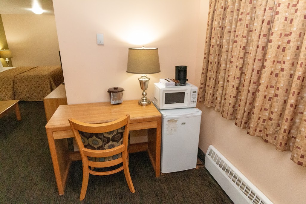 Rogers Motel | 178 Lombard St, Smiths Falls, ON K7A 5B8, Canada | Phone: (613) 283-5200