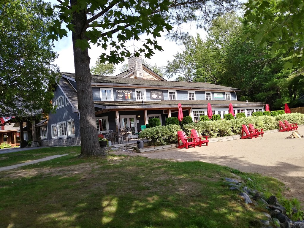 Patterson Kaye Resort | 1360 Golden Beach Rd, Bracebridge, ON P1L 1W8, Canada | Phone: (705) 645-4169