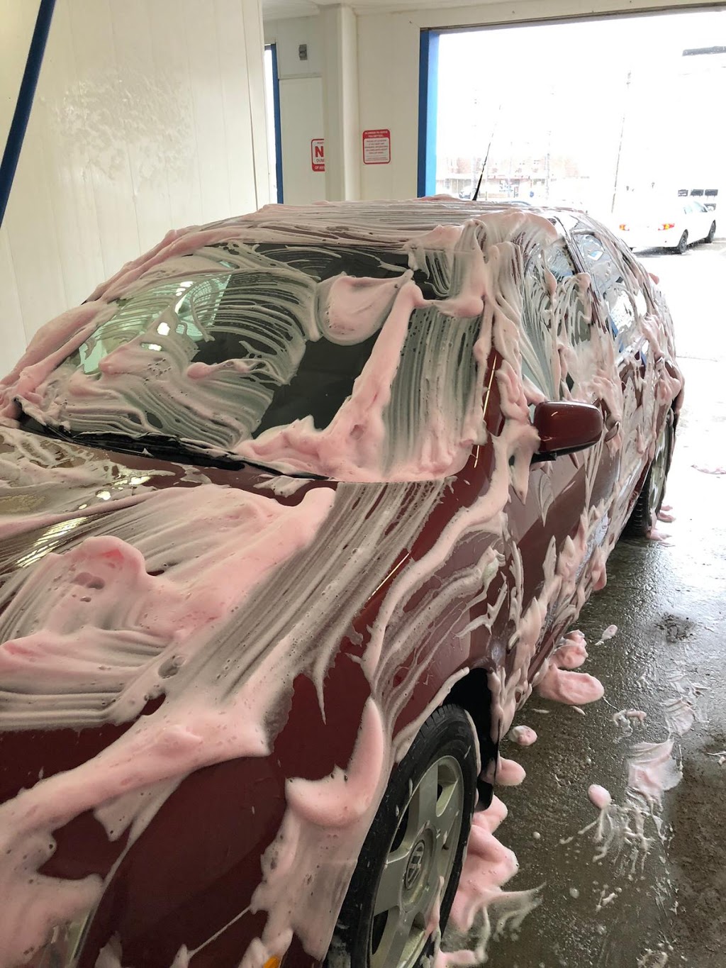 Newmarket Coin Car & Truck Wash | 25 Alexander Rd, Newmarket, ON L3Y 3J2, Canada