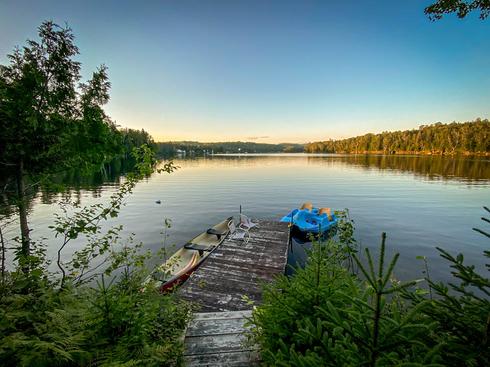 Chalet Natura / Natura Cottage | 788 Mnt du Lac Gravel, Mont-Saint-Michel, QC J0W 1P0, Canada | Phone: (514) 577-4169