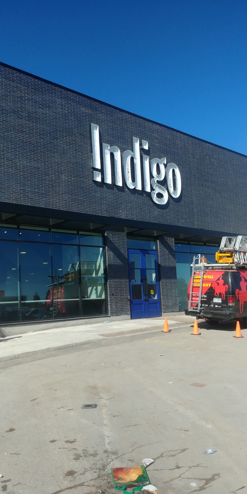 Indigo - Barrie | 33 Mapleview Dr W, Barrie, ON L4N 9H5, Canada | Phone: (705) 733-1974