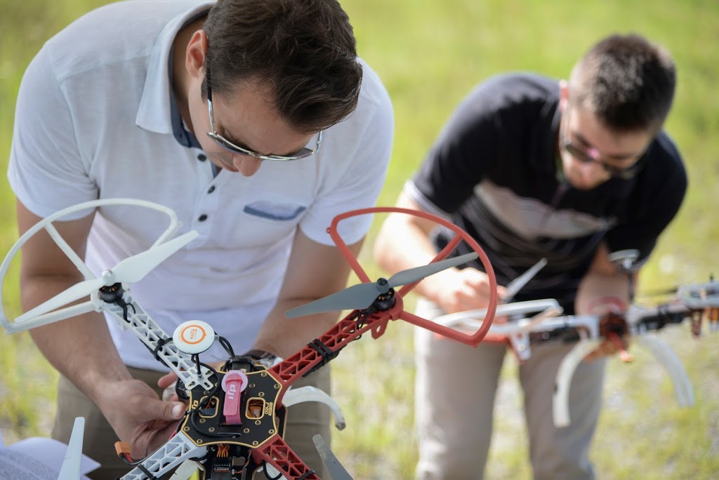 I/Drone Montréal | 98-B Chemin de la Grande-Côte, Boisbriand, QC J7G 1C3, Canada | Phone: (450) 512-2358