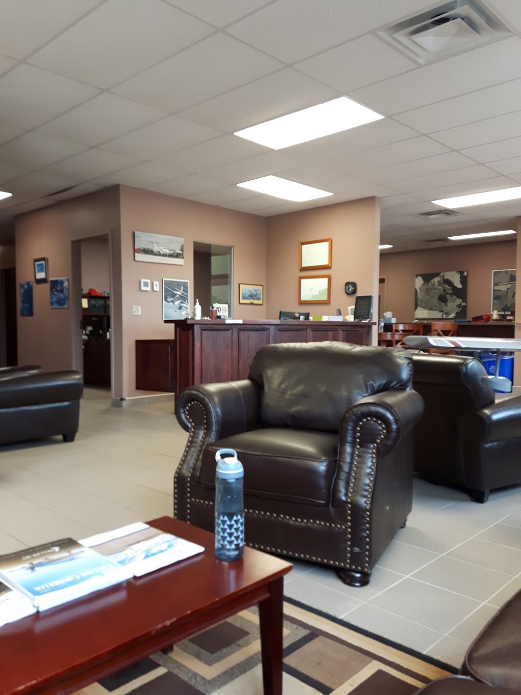 St Thomas Municipal Airport | 44989 Talbot Line, St Thomas, ON N5P 3S7, Canada | Phone: (519) 633-5866