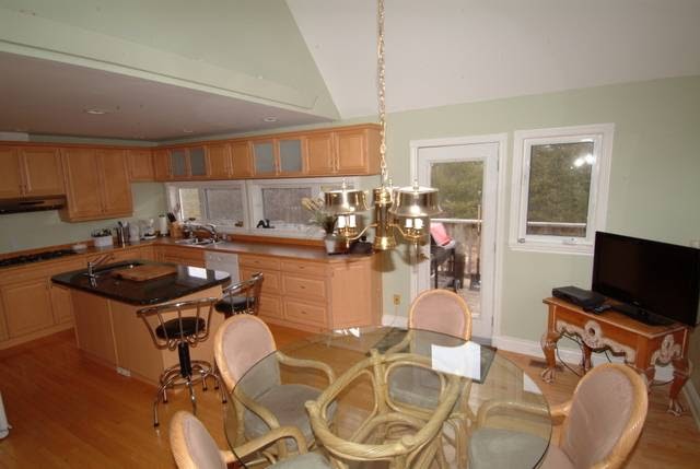 chalet-cottage rental | 796175 Mountain Rd, The Blue Mountains, ON L9Y 0R4, Canada | Phone: (705) 444-2530