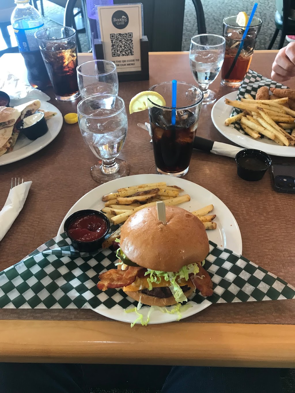 Bootleg Grill | 400 315 Ave, Kimberley, BC V1A 3G9, Canada | Phone: (250) 427-1970