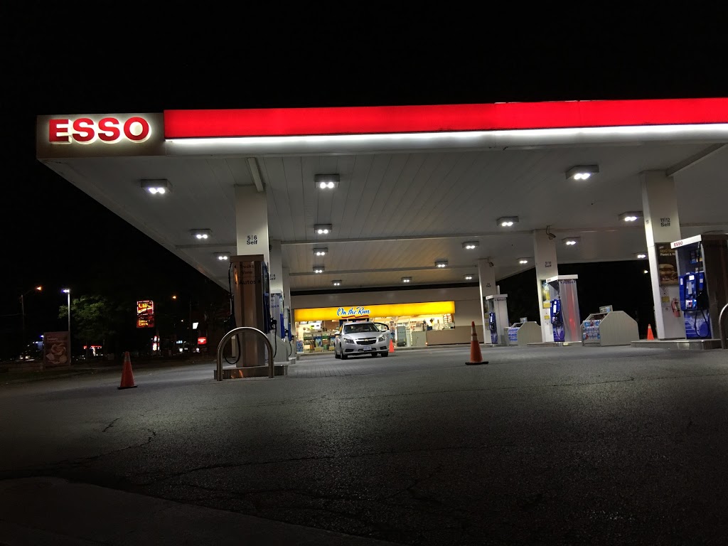 Esso | 7015 Yonge St, Thornhill, ON L3T 2A5, Canada | Phone: (905) 764-6787