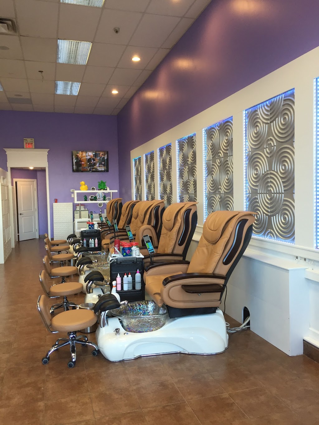 Sugar Nails | 13667 St Albert Trail, Edmonton, AB T5L 5E7, Canada | Phone: (780) 414-6886