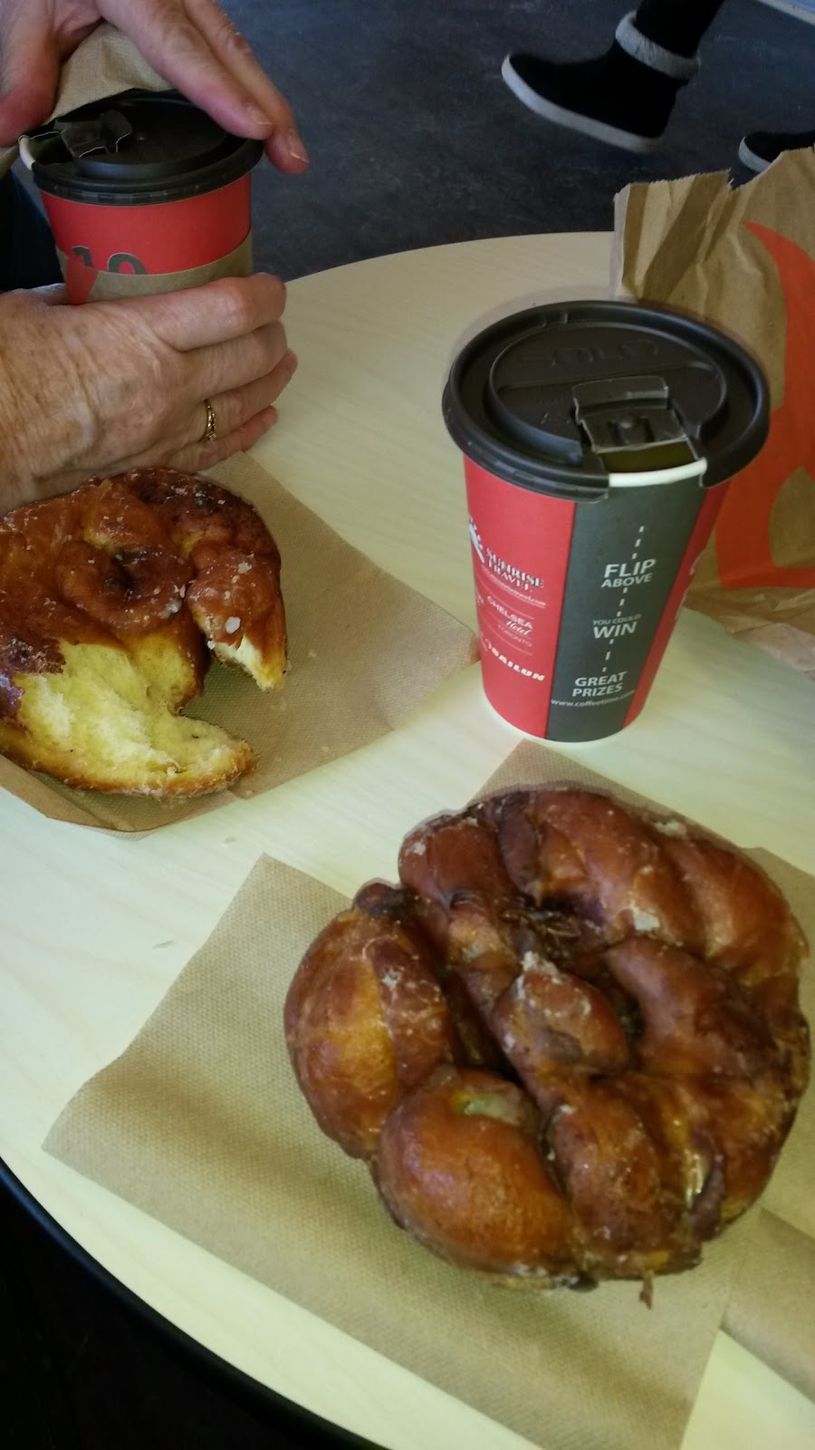 Coffee Time Donuts | 500 Rossland Rd W, Oshawa, ON L1J 3H2, Canada | Phone: (905) 240-2436