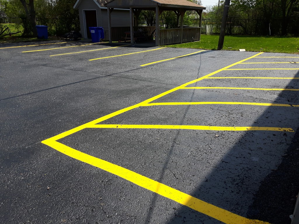 Kingston Driveway Sealing | 9 Crerar Blvd, Kingston, ON K7M 3P7, Canada | Phone: (613) 634-1800