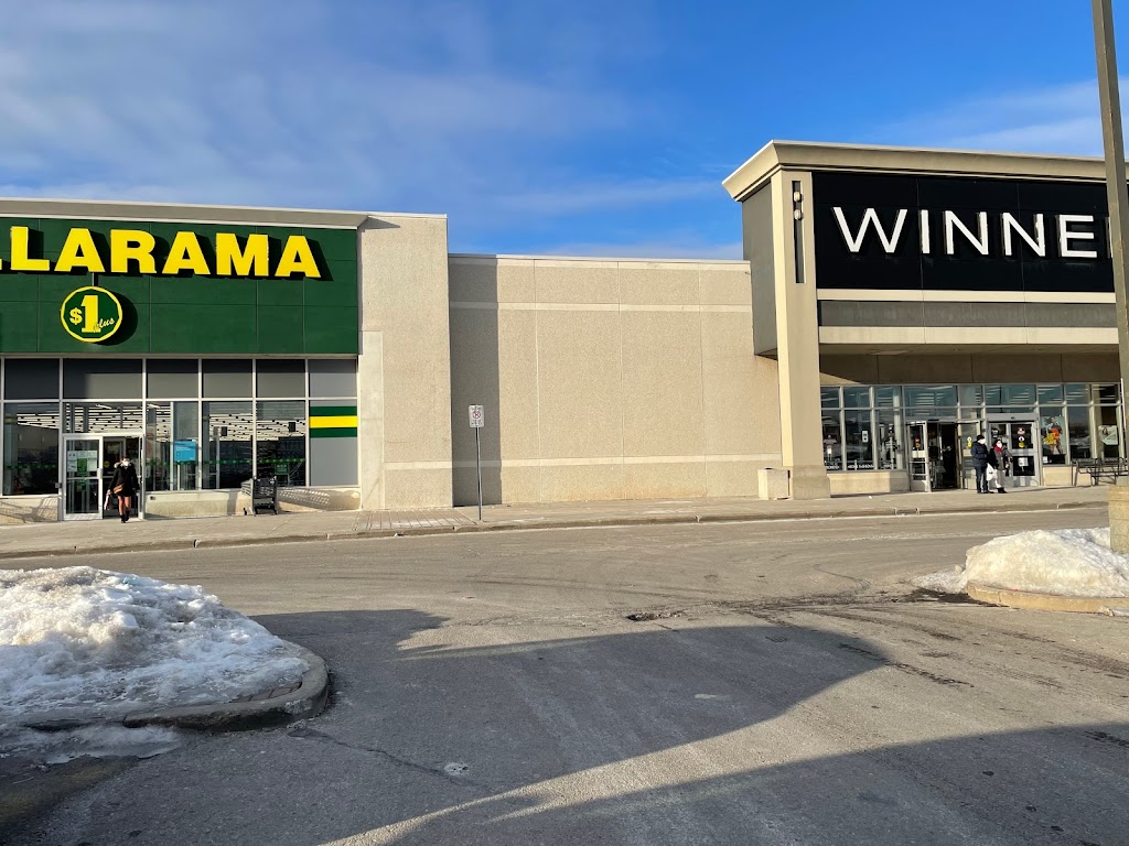 Dollarama | 45 Red Maple Rd, Richmond Hill, ON L4B 4M6, Canada | Phone: (905) 889-1854