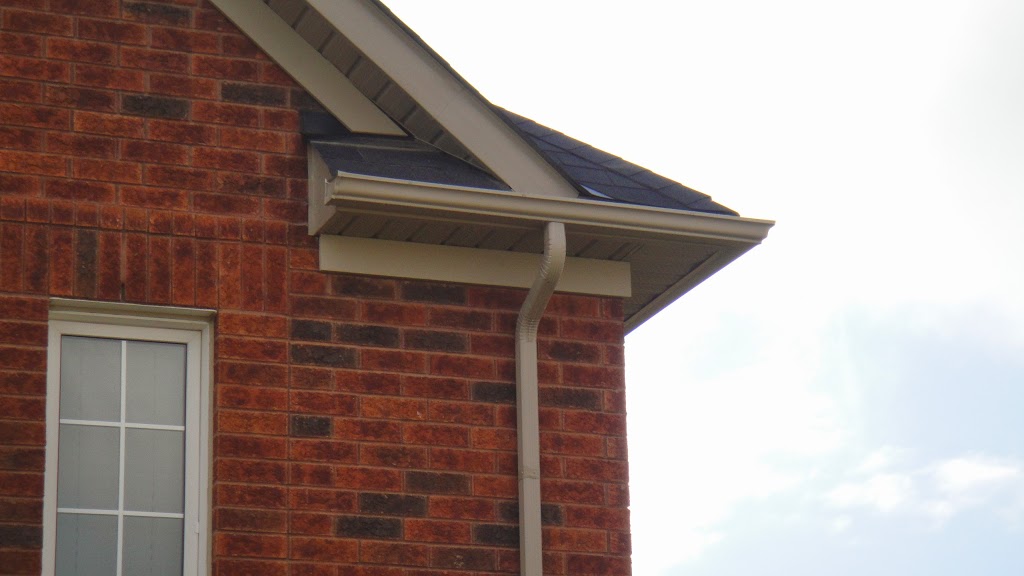 Eavestrough Installation | 3990 Chesswood Dr, North York, ON M3J 2W6, Canada | Phone: (416) 893-5001