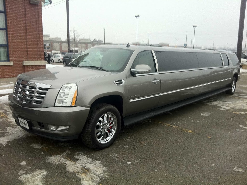 Grandeur Limousine | 420 Forest Ave, St Thomas, ON N5R 2K9, Canada | Phone: (519) 453-7307