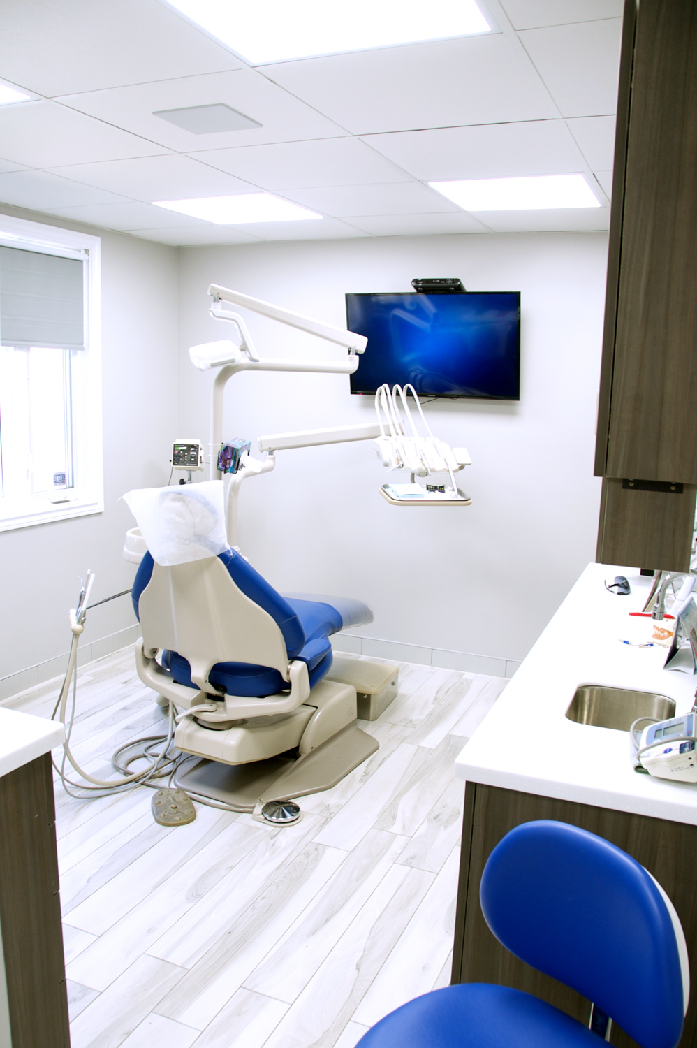 88 Finch East Dental Centre | 88 Finch Ave E, North York, ON M2N 4R5, Canada | Phone: (416) 221-8828