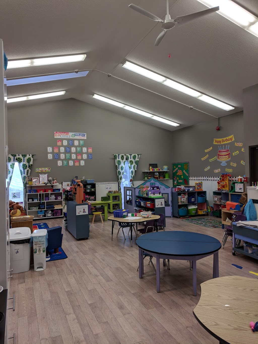 In the Neighborhood Playschool | 5804 38 Ave NW, Edmonton, AB T6L 3P5, Canada | Phone: (780) 461-2202