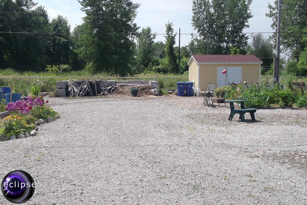 Shecrc | Jardin Communautaire Chambly | 986 Avenue Simard, Chambly, QC J3L 5Y9, Canada | Phone: (450) 658-7118