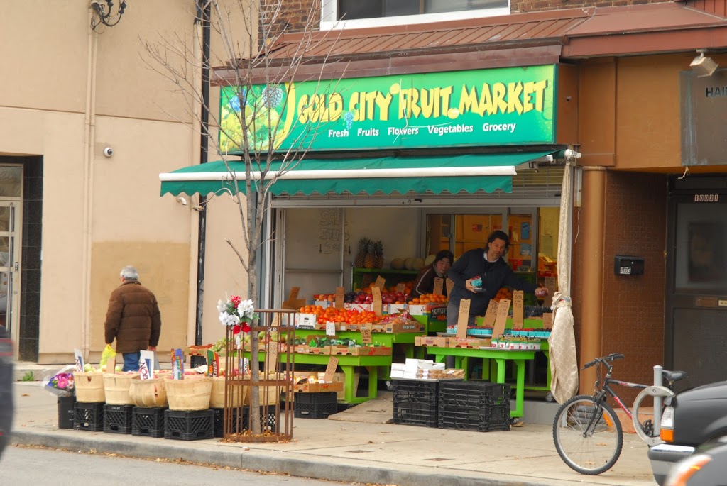 The Gold City Fruit Market | 1001 Bloor St W, Toronto, ON M6H 1M4, Canada | Phone: (647) 352-9233