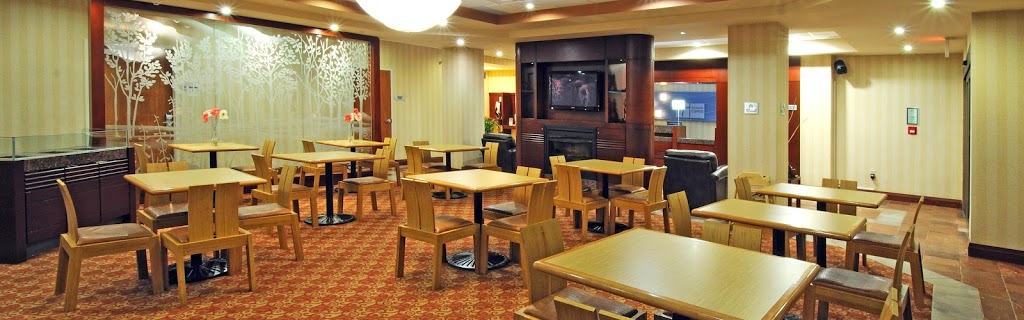 Holiday Inn Express & Suites Brampton | 10 Nevets Rd, Brampton, ON L6T 5T2, Canada | Phone: (905) 791-7433