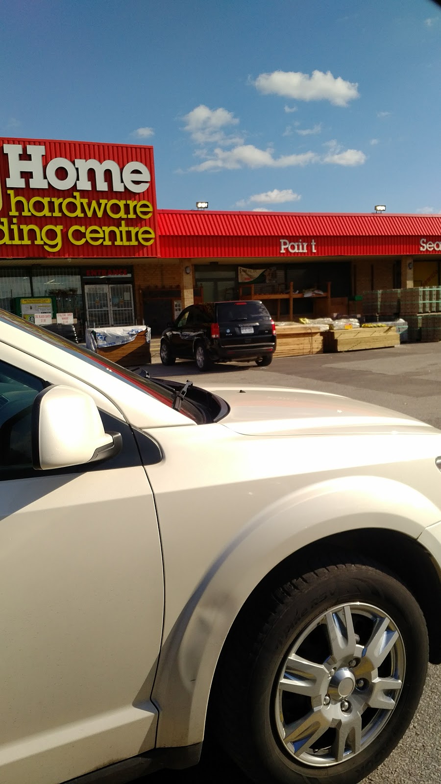 Metro Home Hardware Building Centre | 1841 Wilson Ave, North York, ON M9M 1A2, Canada | Phone: (416) 740-9131