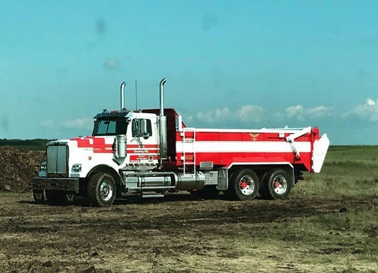 Joco Trucking Ltd Corral Cleaning | Bentley Rd, Bentley, AB T0C 0J0, Canada | Phone: (403) 309-6697