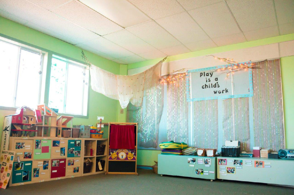 Highwood Playschool (Preschool) | 16 Harlow Ave NW, Calgary, AB T2K 2G1, Canada | Phone: (403) 289-9329