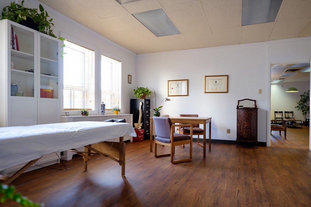 Clinique des Médecines Alternatives de la Petite-Patrie | 6955 Ave Christophe-Colomb #104, Montreal, QC H2S 1H6, Canada | Phone: (514) 794-4410