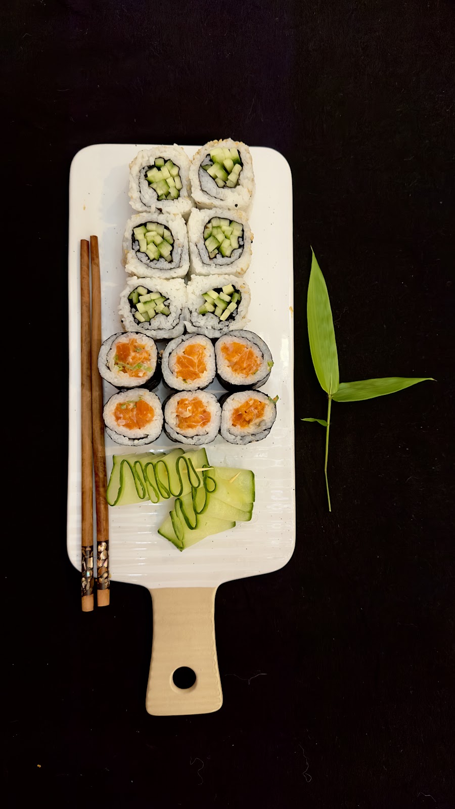 Sushi Tami | 204 Rue St-Charles, Sainte-Thérèse, QC J7E 2B4, Canada | Phone: (450) 419-9555