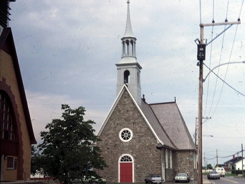 Presbytere St-Pierre-DOrleans | 1243 Chemin Royal, Saint-Pierre, QC G0A 4E0, Canada | Phone: (418) 828-2656