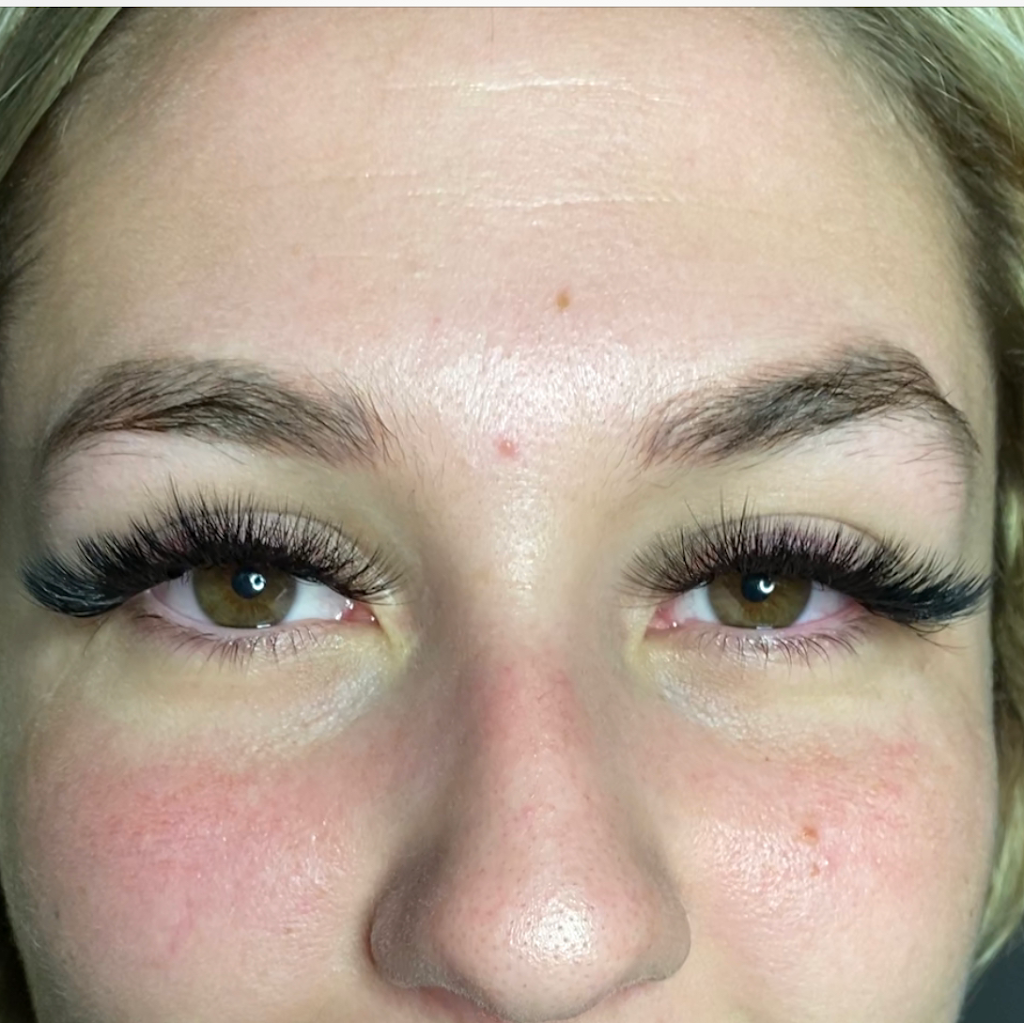 Lashes and Make-Up by Tyshian Red | 2 Freeland Ave, Bowmanville, ON L1C 4R9, Canada | Phone: (647) 607-1381