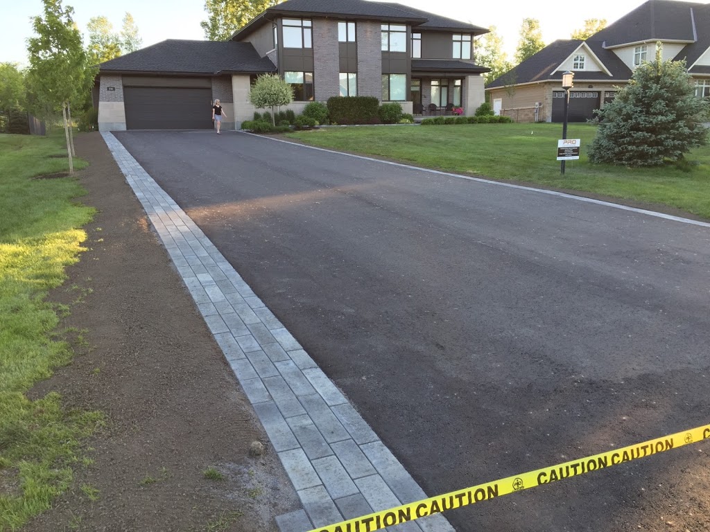 OttawaPRO Landscape Design & Construction | 4662 McCordick Rd, Richmond, ON K0A 2Z0, Canada | Phone: (613) 203-3252