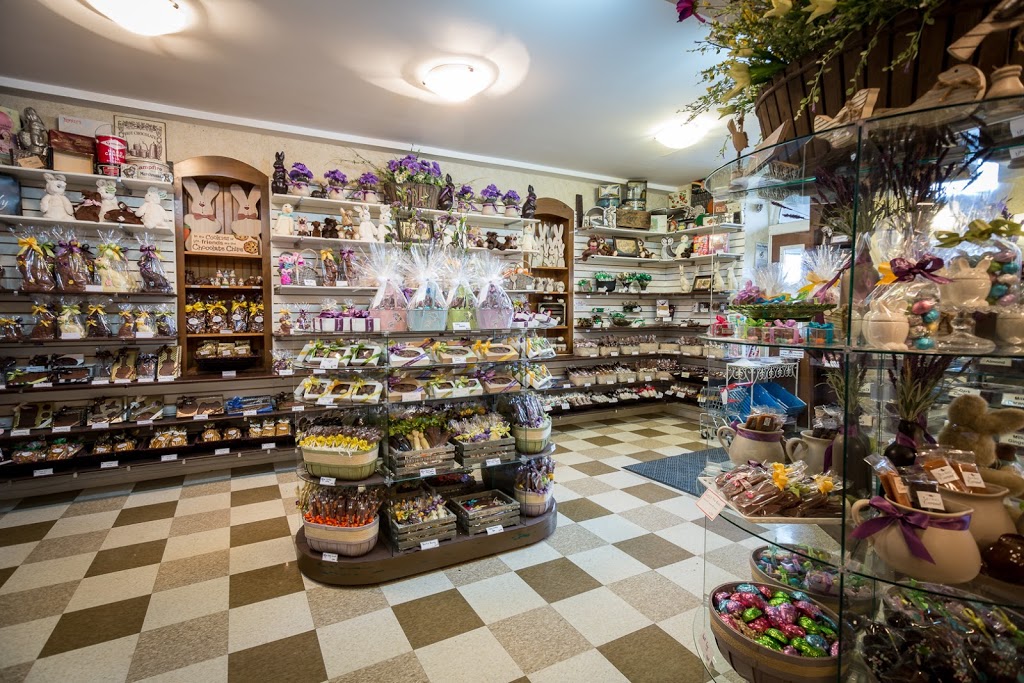 Nighs Sweet Shop | 3757 Netherby Rd, Stevensville, ON L0S 1S0, Canada | Phone: (905) 382-2511