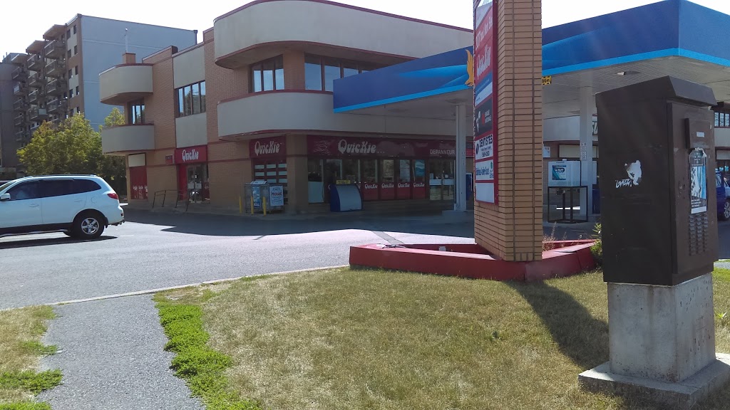 Quickie Convenience Stores | 207 Bd du Mont Bleu, Gatineau, QC J8Z 1J4, Canada | Phone: (819) 770-3561