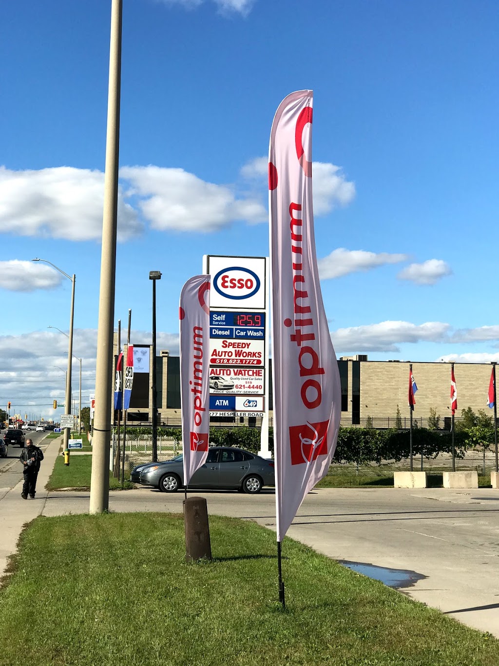 Esso | 277 Hespeler Rd, Cambridge, ON N1R 3H8, Canada | Phone: (519) 620-9333