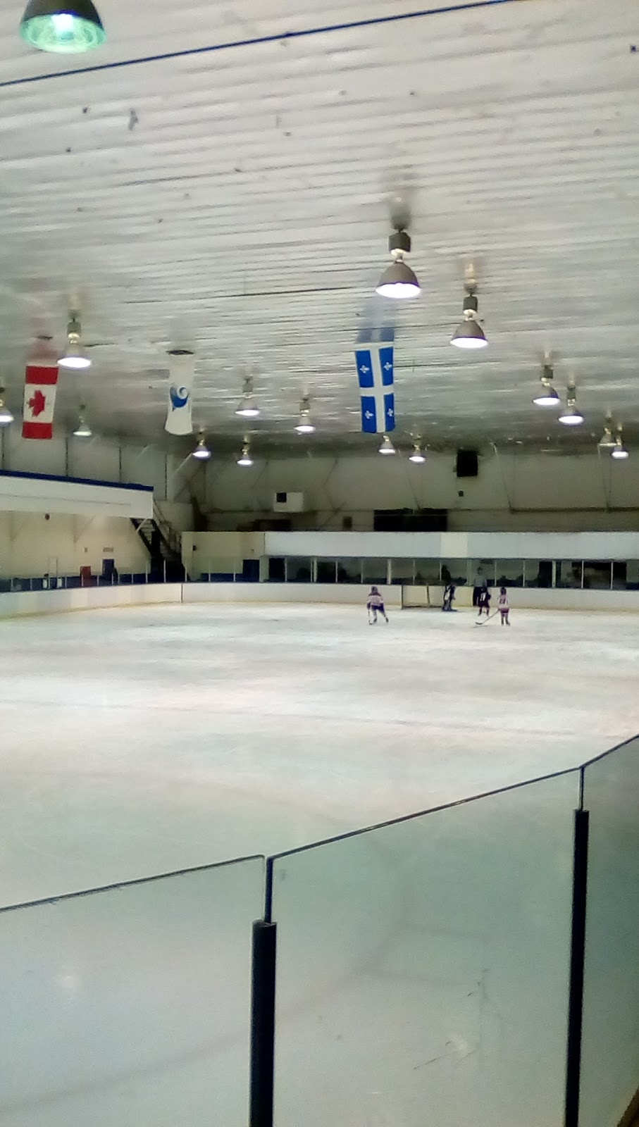 Gilles Lupien Arena | 200 Rue Macvicar, Brownsburg, QC J8G 2Z6, Canada | Phone: (450) 562-1618