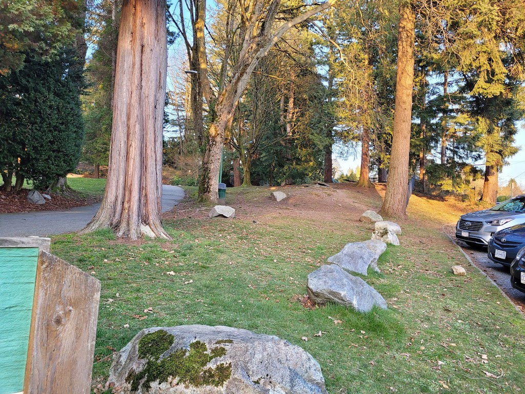 Carisbrooke Park Playground | North Vancouver, BC V7N, Canada | Phone: (604) 983-6575