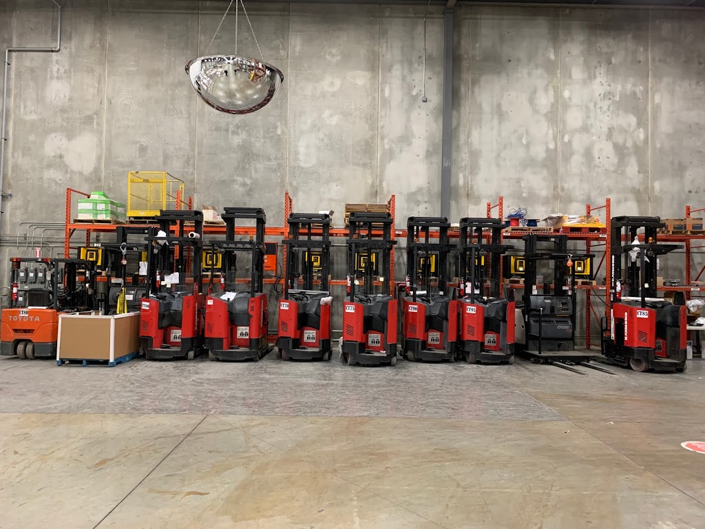 Halton Lift Truck | 1054 South Service Rd E, Oakville, ON L6J 2X7, Canada | Phone: (905) 858-3460