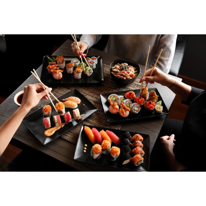 Sushi Shop | 3535 Nord Laval (a-440) O, Laval, QC H7P 5G9, Canada | Phone: (450) 686-8288