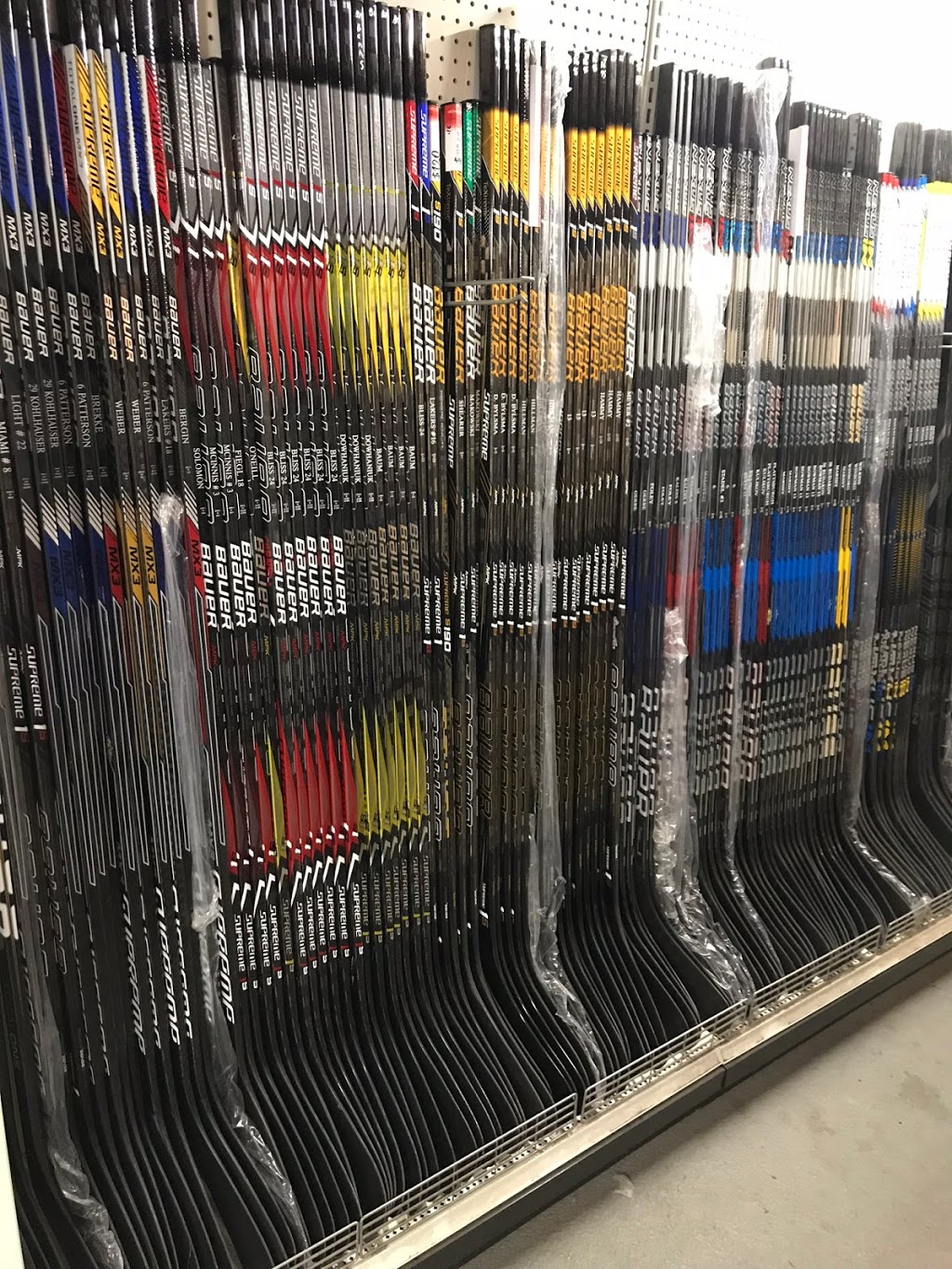 HockeyStickMan Showroom | 5155 Spectrum Way Unit 37, Mississauga, ON L4W 5A1, Canada | Phone: (905) 624-2063