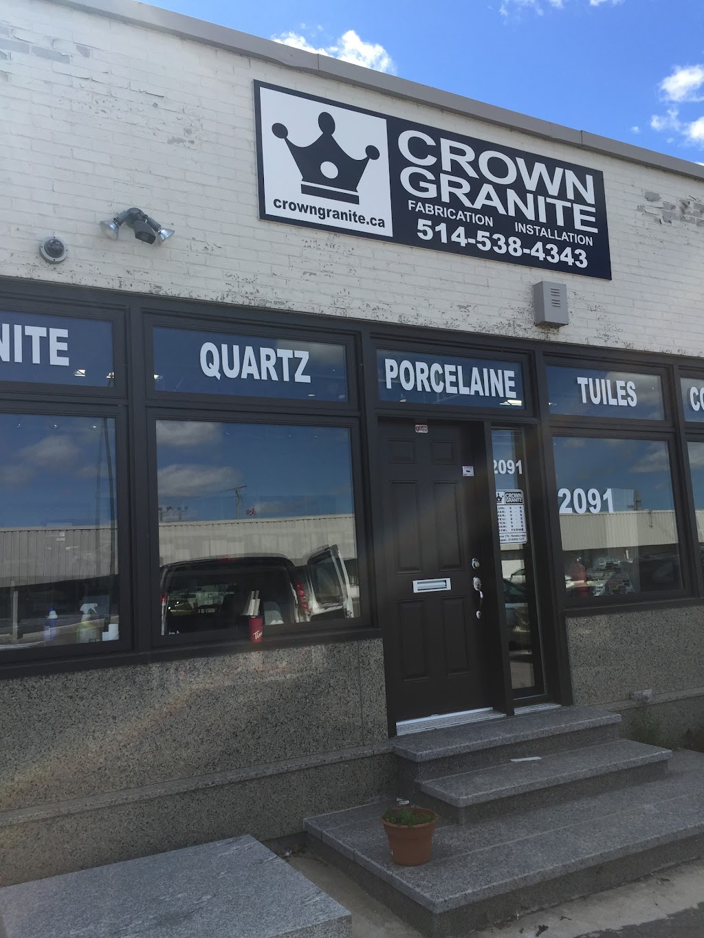 Crown Granite | 2091 Av. Chartier, Dorval, QC H9P 1H3, Canada | Phone: (514) 538-4343