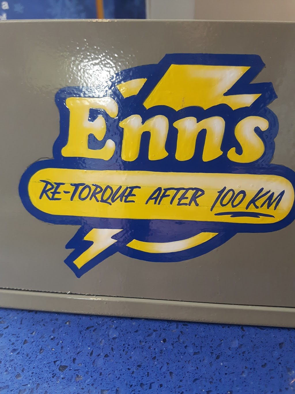 Enns Battery & Tire | 2207 Four Mile Creek Rd, Niagara-on-the-Lake, ON L0S 1J0, Canada | Phone: (905) 468-4233