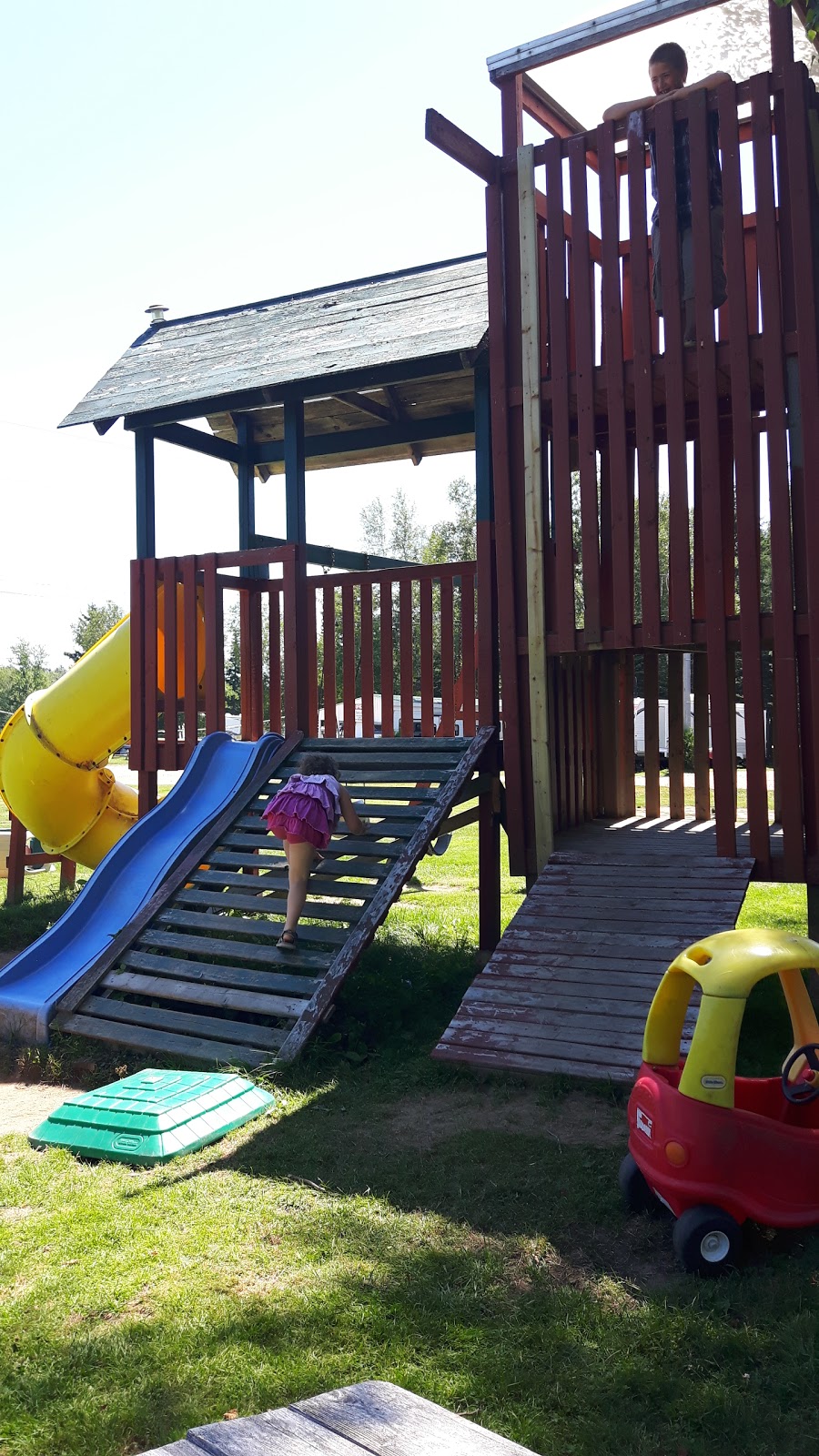 Chipman Waterfront Campground | 1S8, 311 Pleasant Dr, Chipman, NB E4A 1S6, Canada | Phone: (506) 476-2906